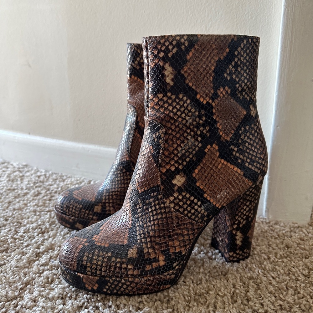 Vince Camuto Jemeria Snake Leather Ankle Platform Booties